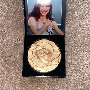 Selena La Reina Skinfinish